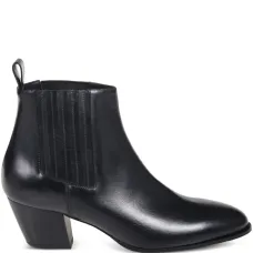 Ботинки на блочном каблуке