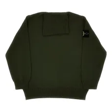 Пуловер с высоким воротником