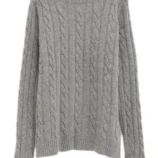 Вязаный свитер Вязаный свитер