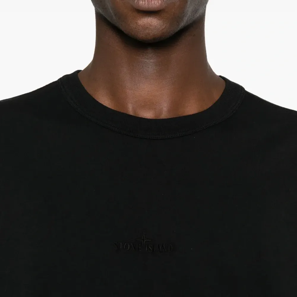 Футболка с круглым вырезом