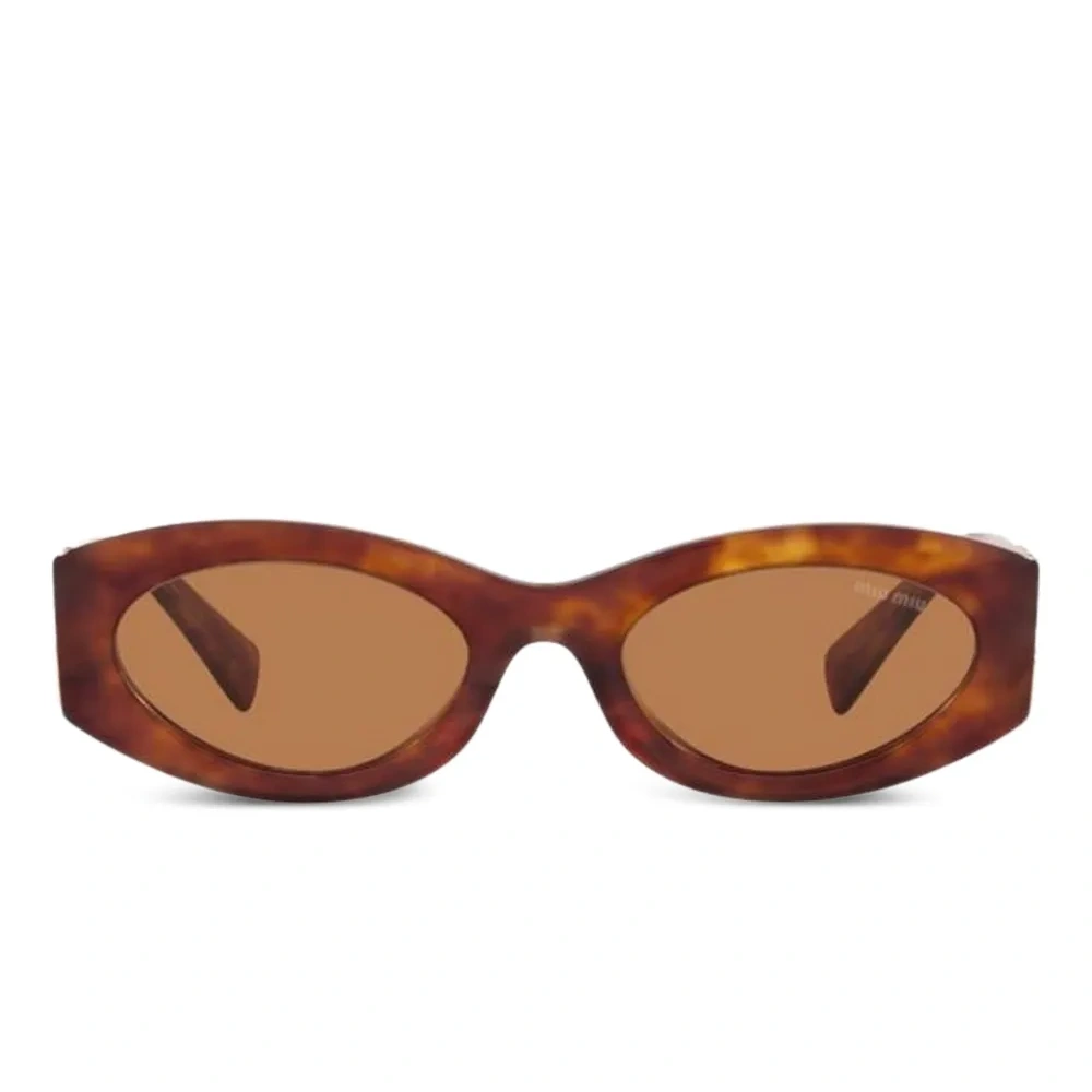 Солнцезащитные очки овальной формы Солнцезащитные очки овальной формы