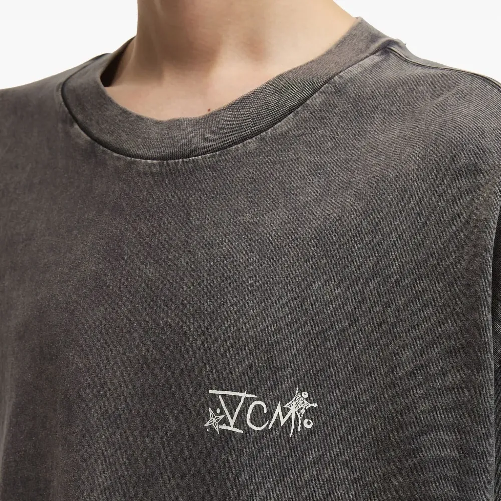 Футболка с длинными рукавами и выцветшим эффектом