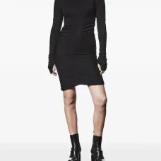 Платье мини с высоким воротником