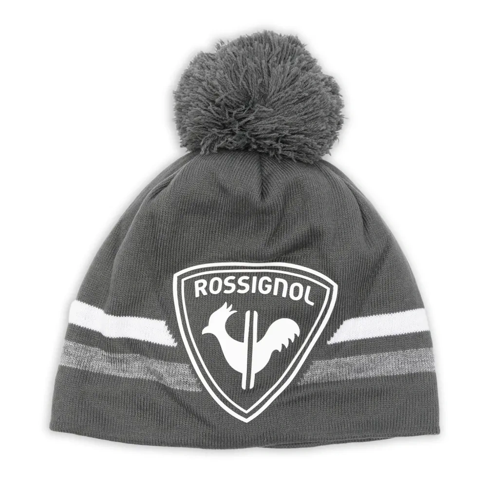 Шапка бини с логотипом и помпоном