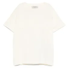 Футболка с вышитым логотипом