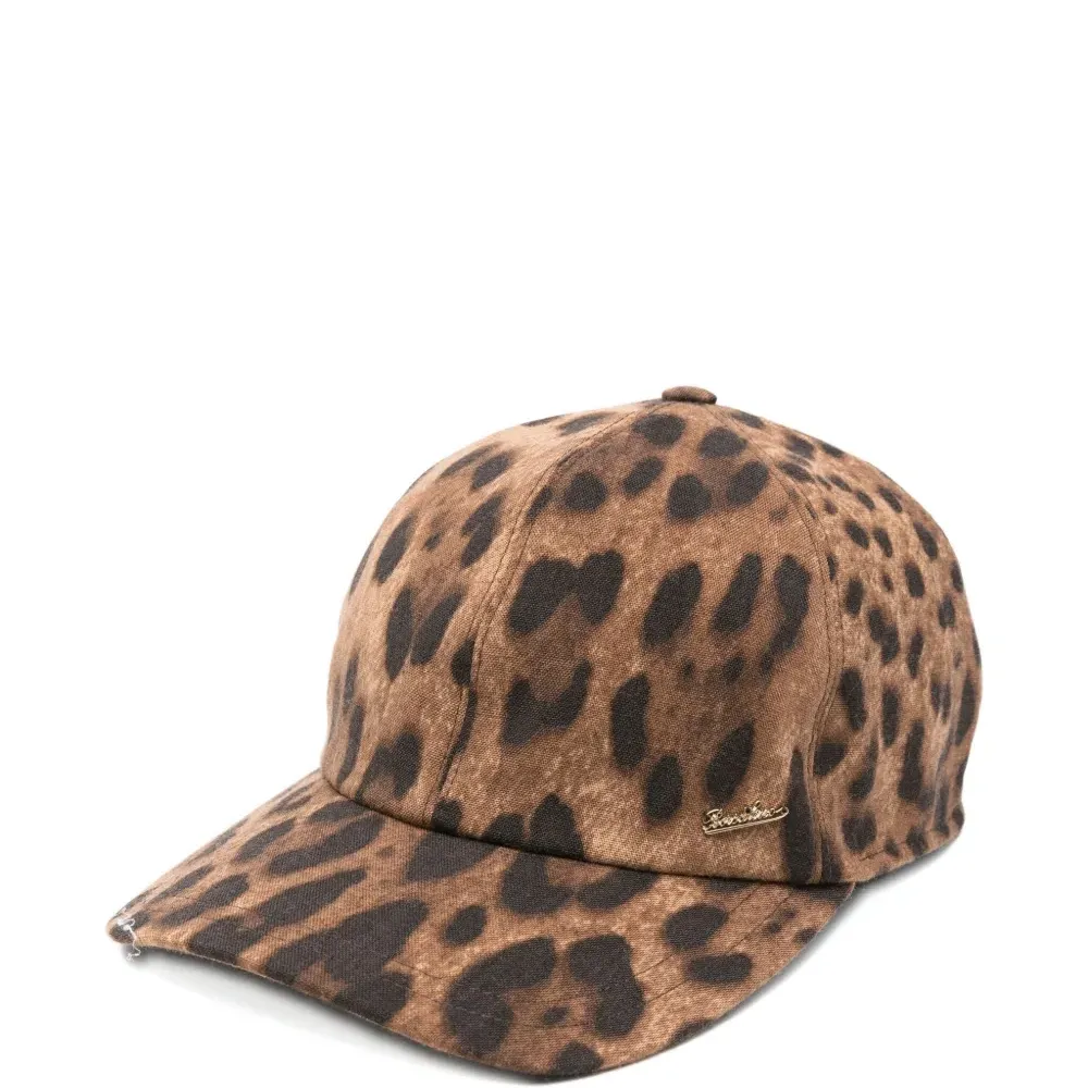 Бейсболка с леопардовым принтом