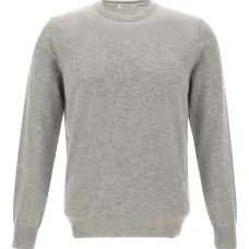 Свитер в рубчик с круглым вырезом