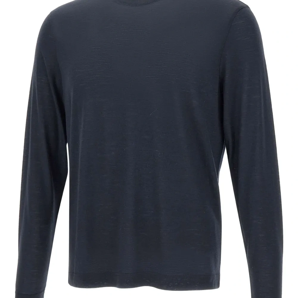 Шерстяной свитер