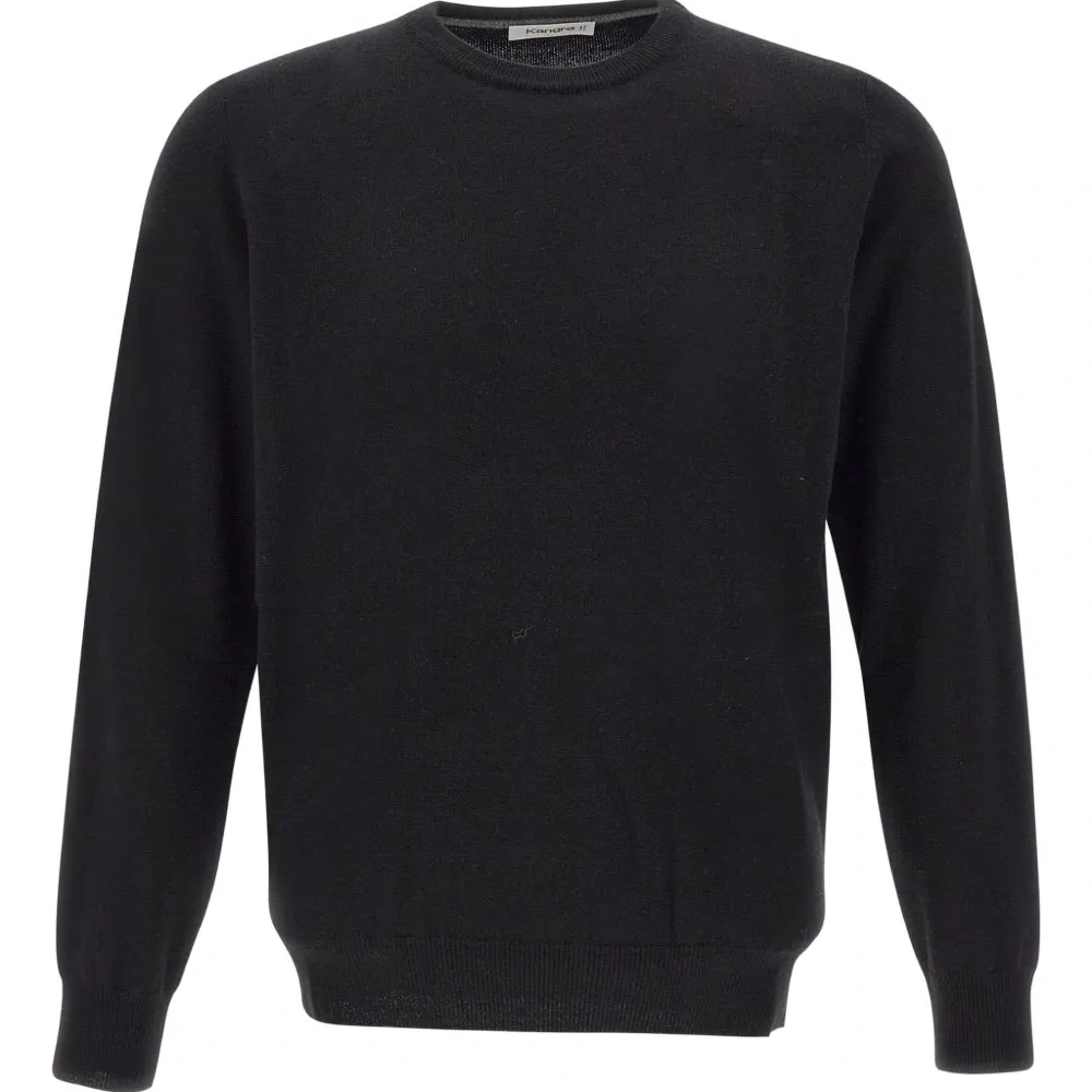 Свитер с круглым вырезом