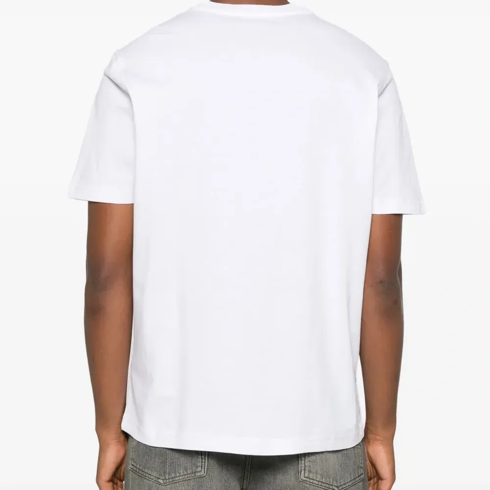 Футболка с графичным принтом