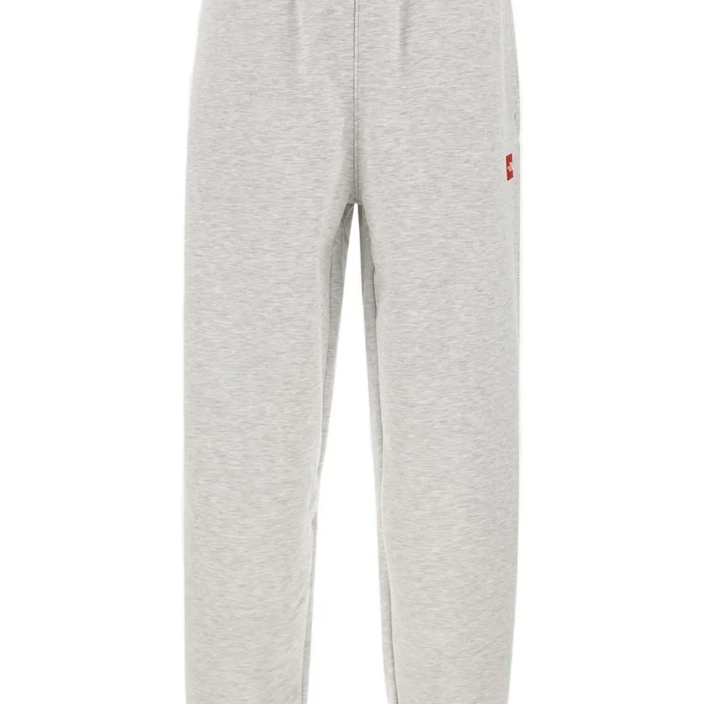 Спортивные брюки с эластичным поясом