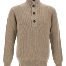 Свитер в рубчик с высоким воротником