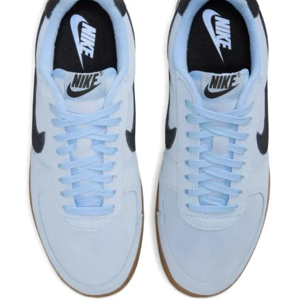 Кроссовки Field General