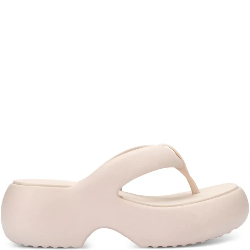 Шлепанцы Free Fuzzy на платформе