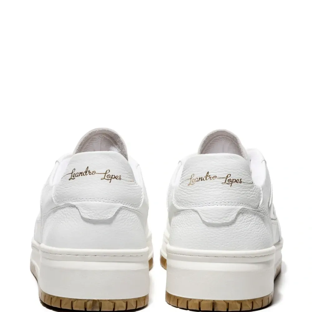 Кроссовки Tony с вышитым логотипом