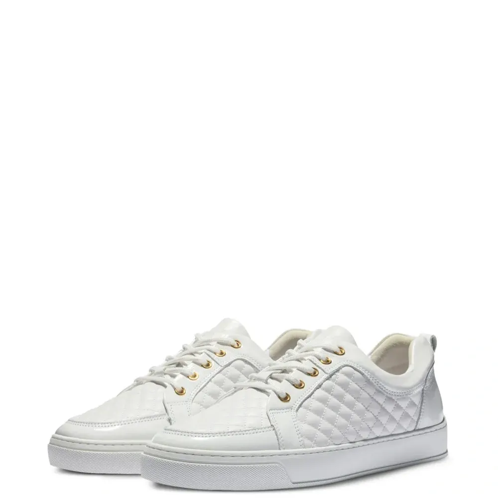 Стеганые кроссовки