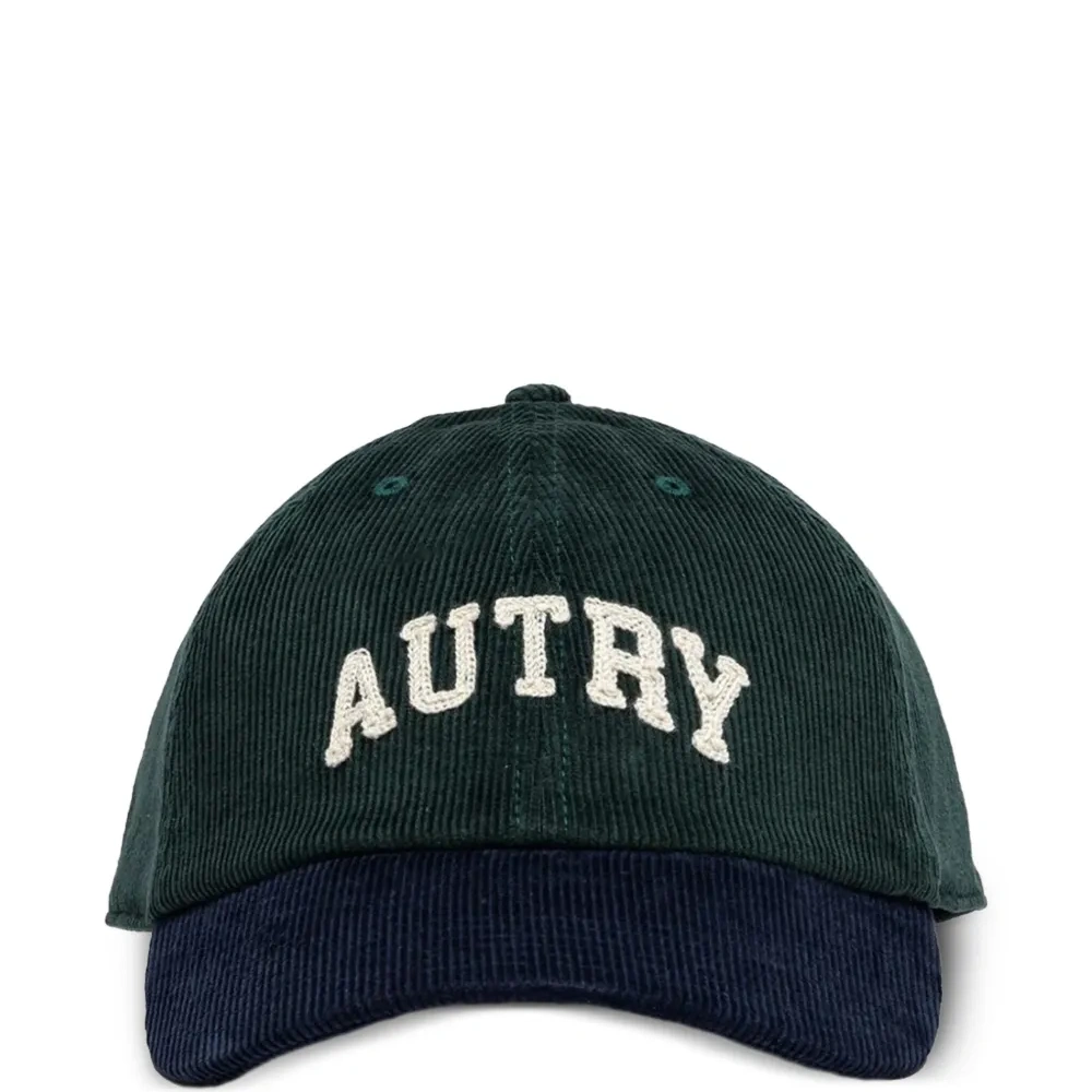 Вельветовая бейсболка