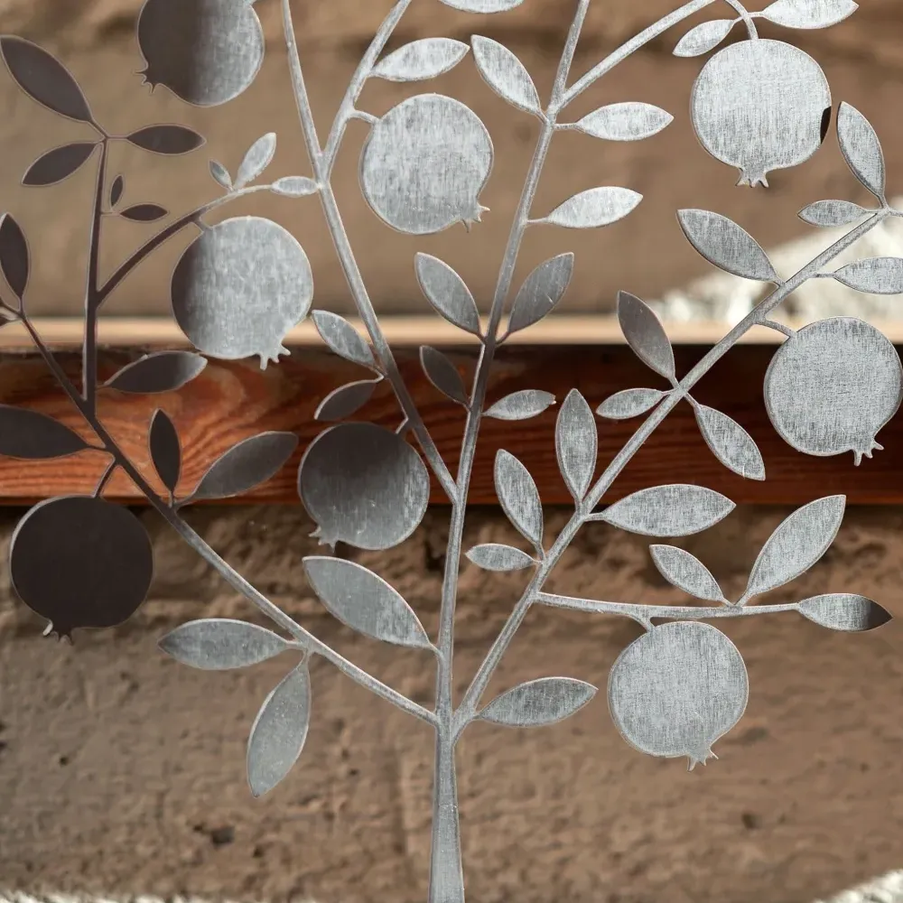 Скульптура Pomegranate Tree