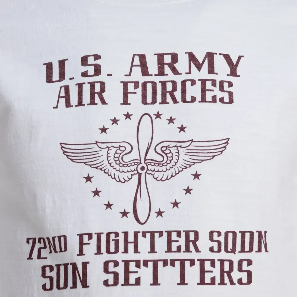 Футболка с графичным принтом