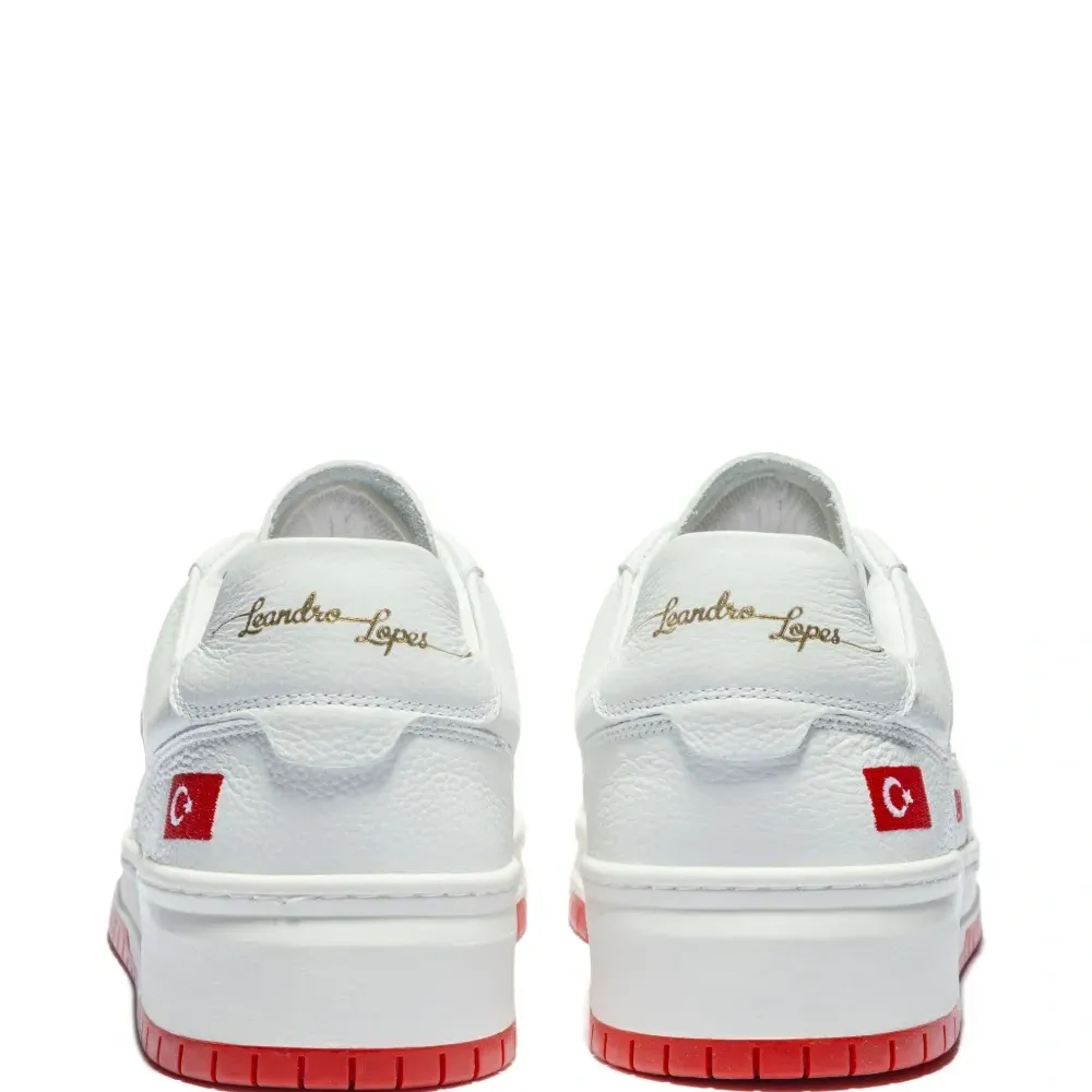 Кроссовки Tony с вышитым логотипом