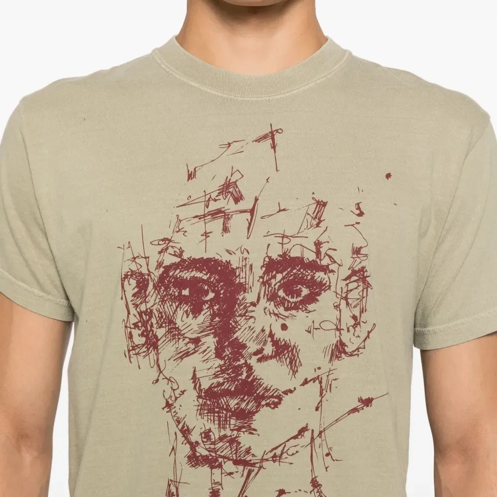 Футболка с графичным принтом