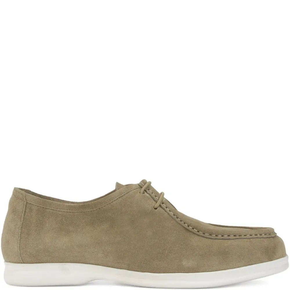 Туфли на шнуровке