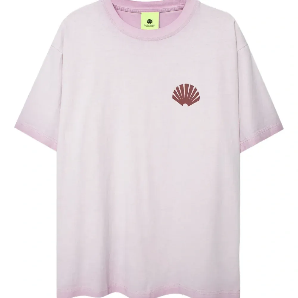 Футболка с логотипом