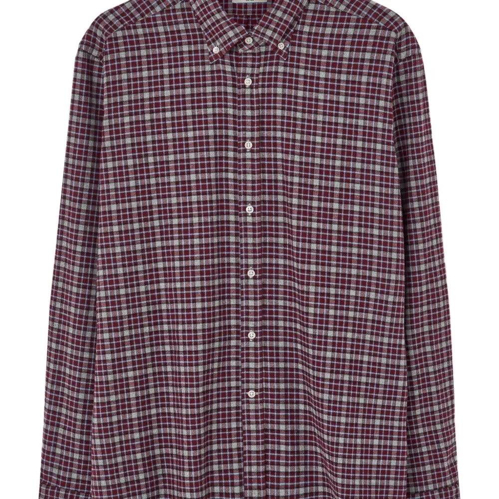 Клетчатая рубашка на пуговицах