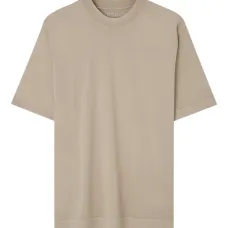 Футболка с круглым вырезом