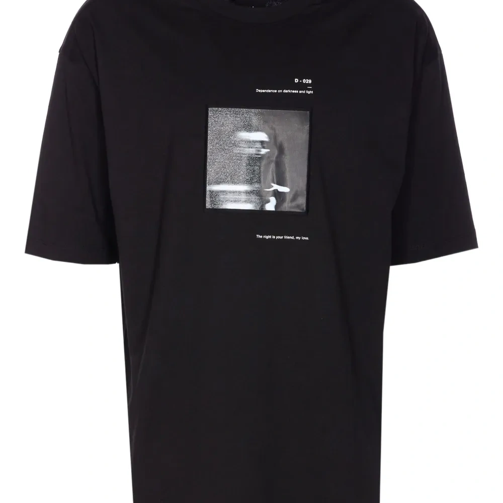 Футболка с графичным принтом