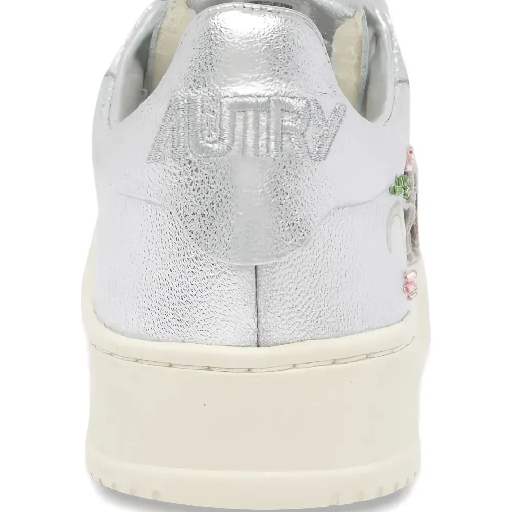 Кроссовки Dallas Low с цветочной вышивкой