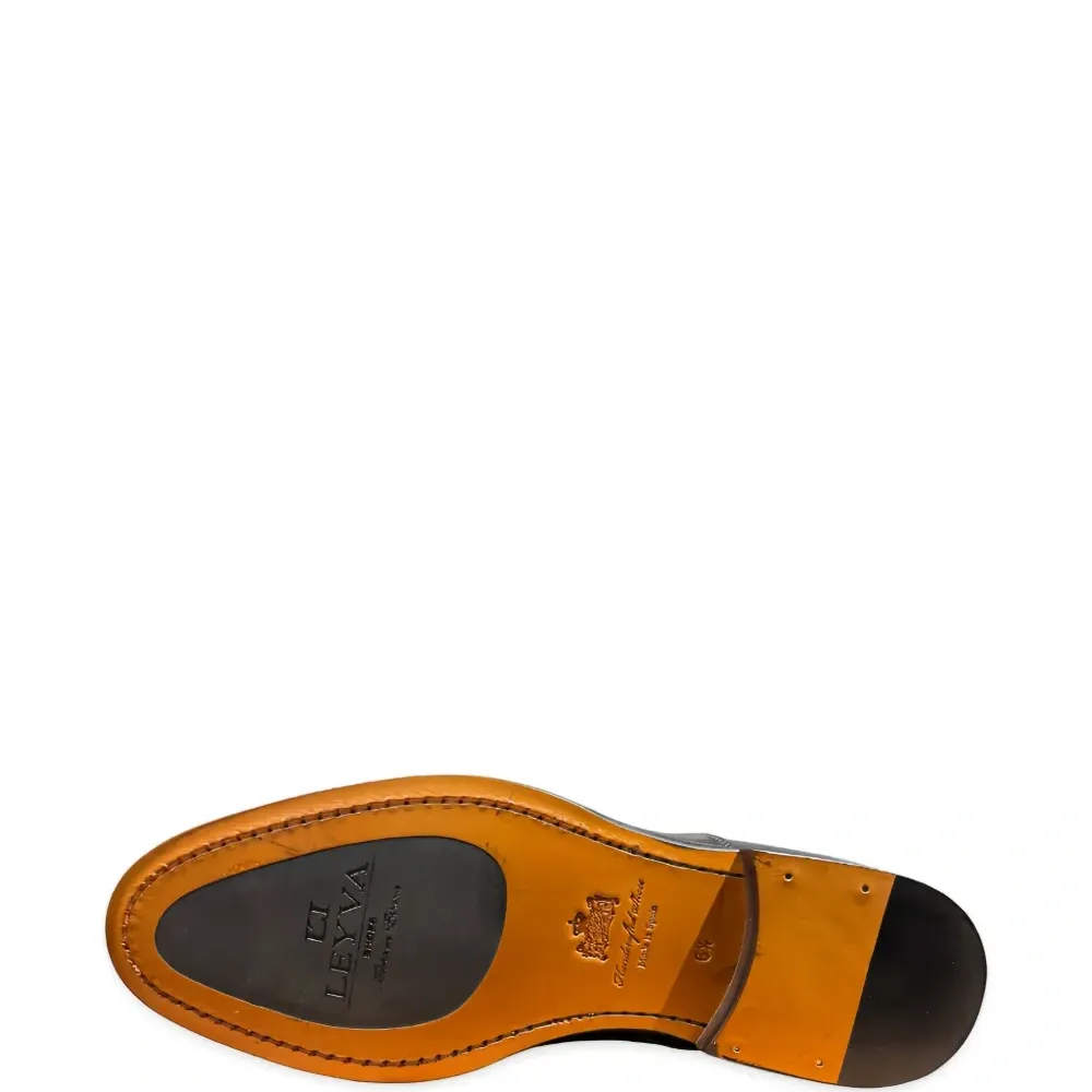 Оксфорды с закрытой шнуровкой и мысом Оксфорды с закрытой шнуровкой и мысом