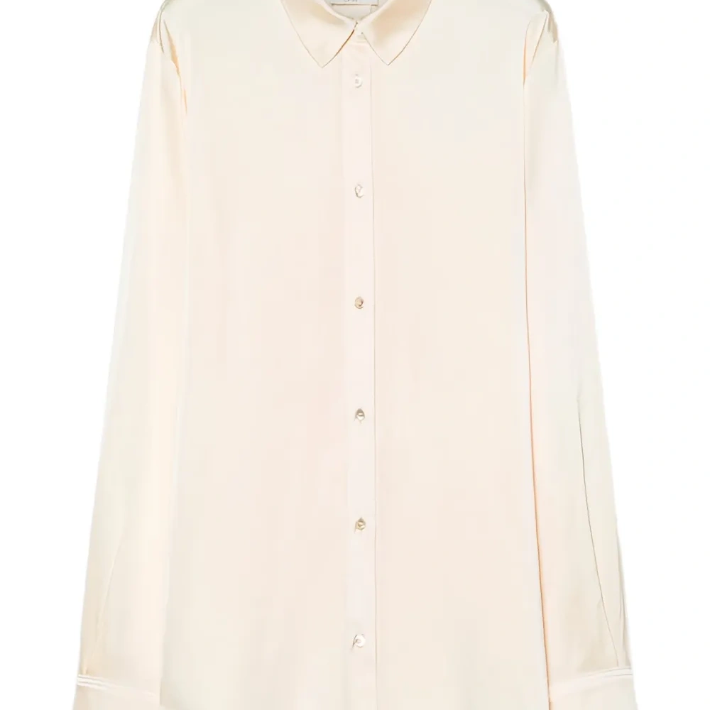 Рубашка на пуговицах с воротником