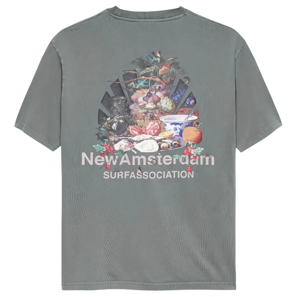 Футболка с графичным принтом