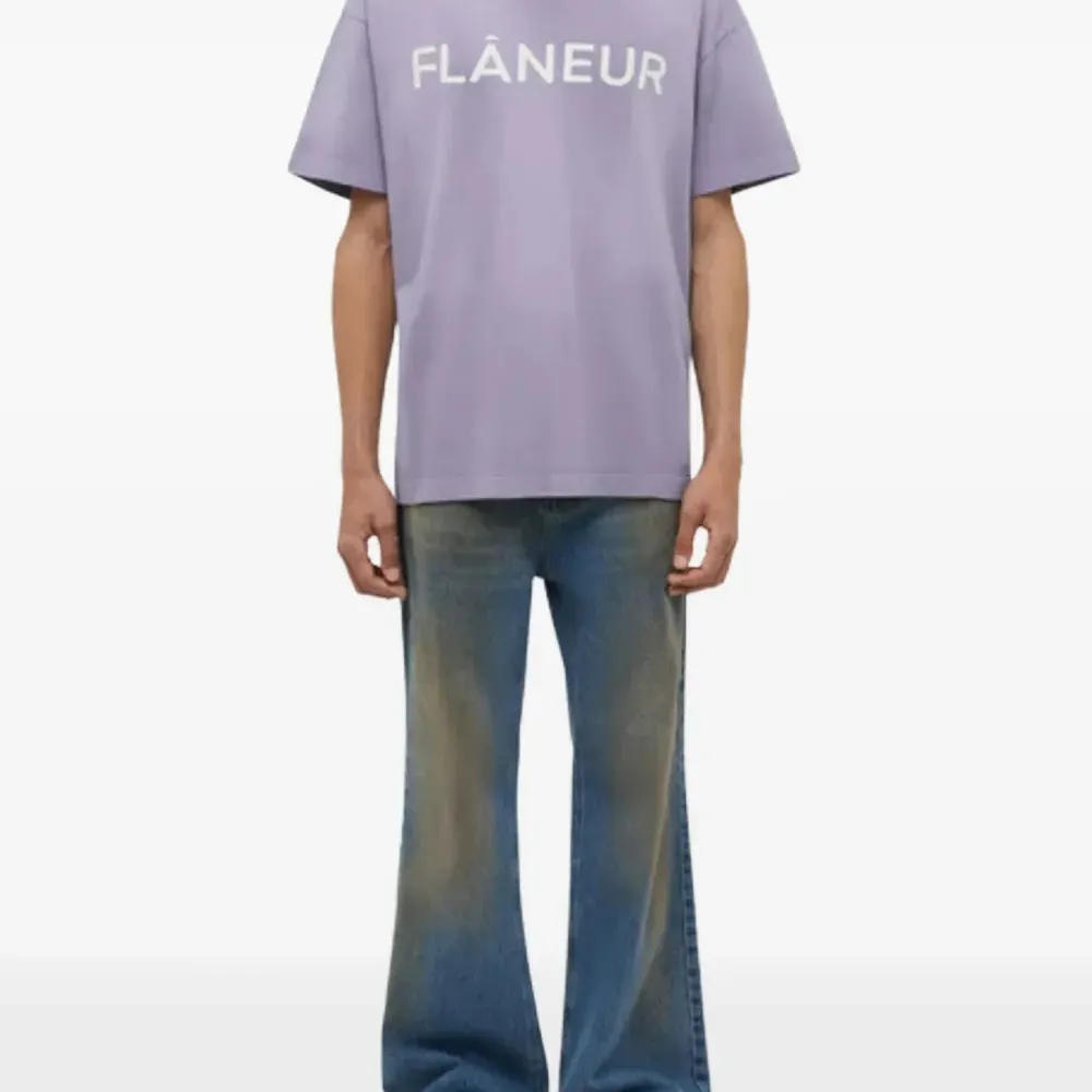 Футболка с логотипом