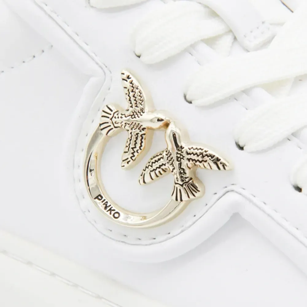 Декорированные кроссовки с эффектом металлик