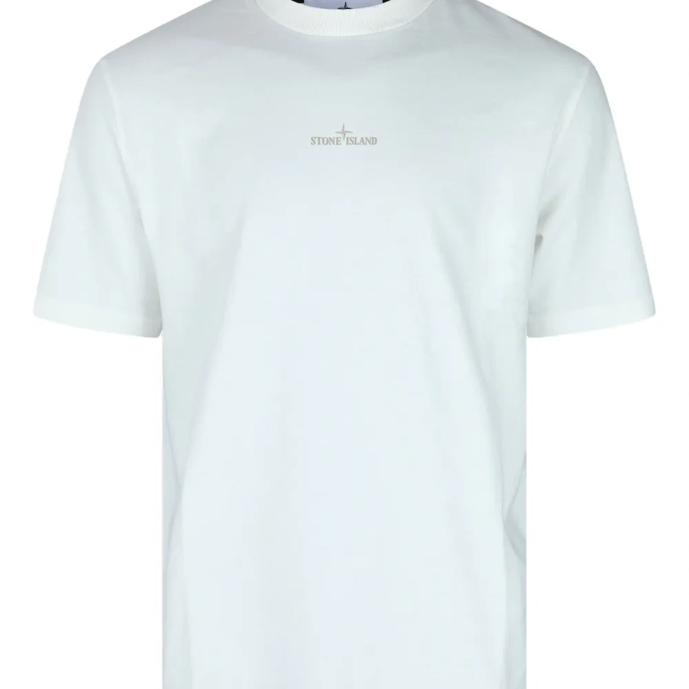 Футболка с логотипом