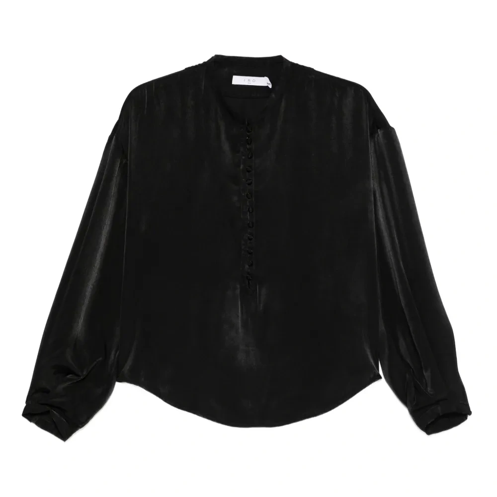 Блузка на пуговицах