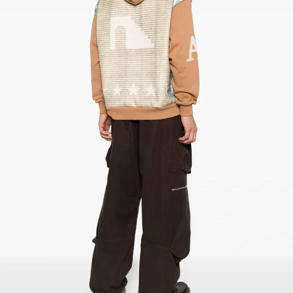 Худи с кисточками