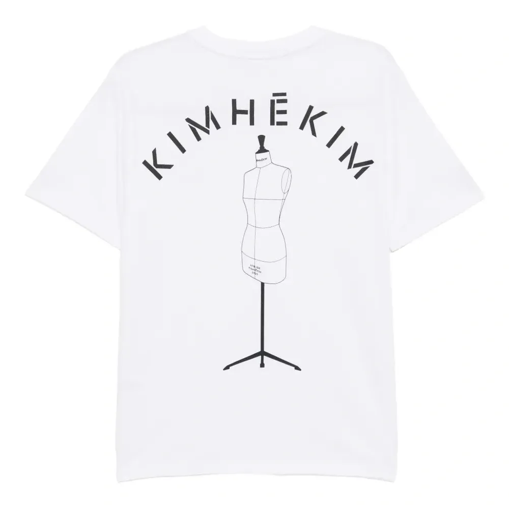 Футболка с логотипом