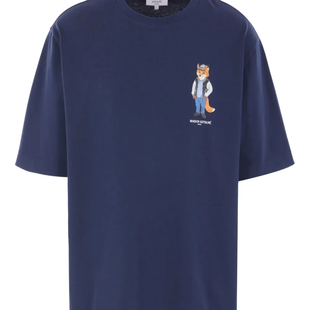 Футболка с вышивкой