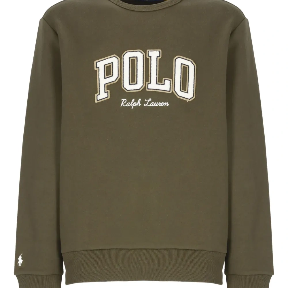 Толстовка с вышитым логотипом