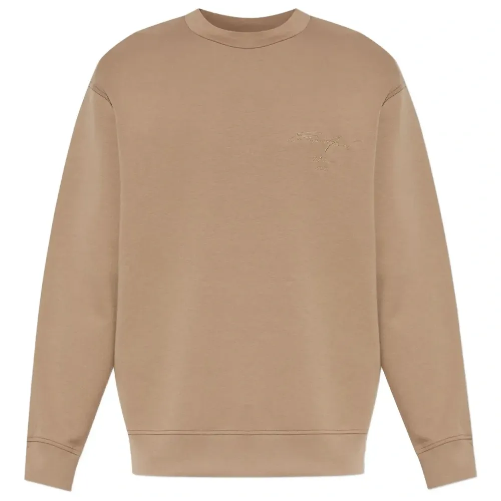 Толстовка с вышитым логотипом