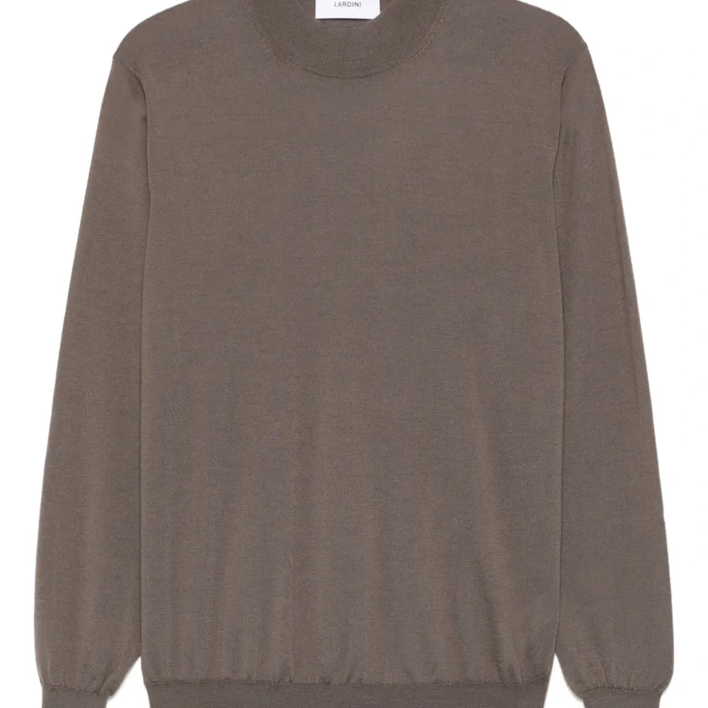 Свитер с воротником-стойкой Свитер с воротником-стойкой