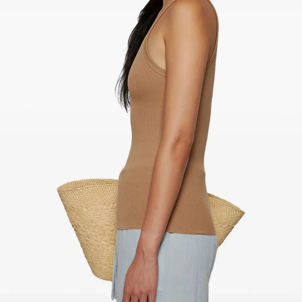 Майка с высоким воротом в рубчик