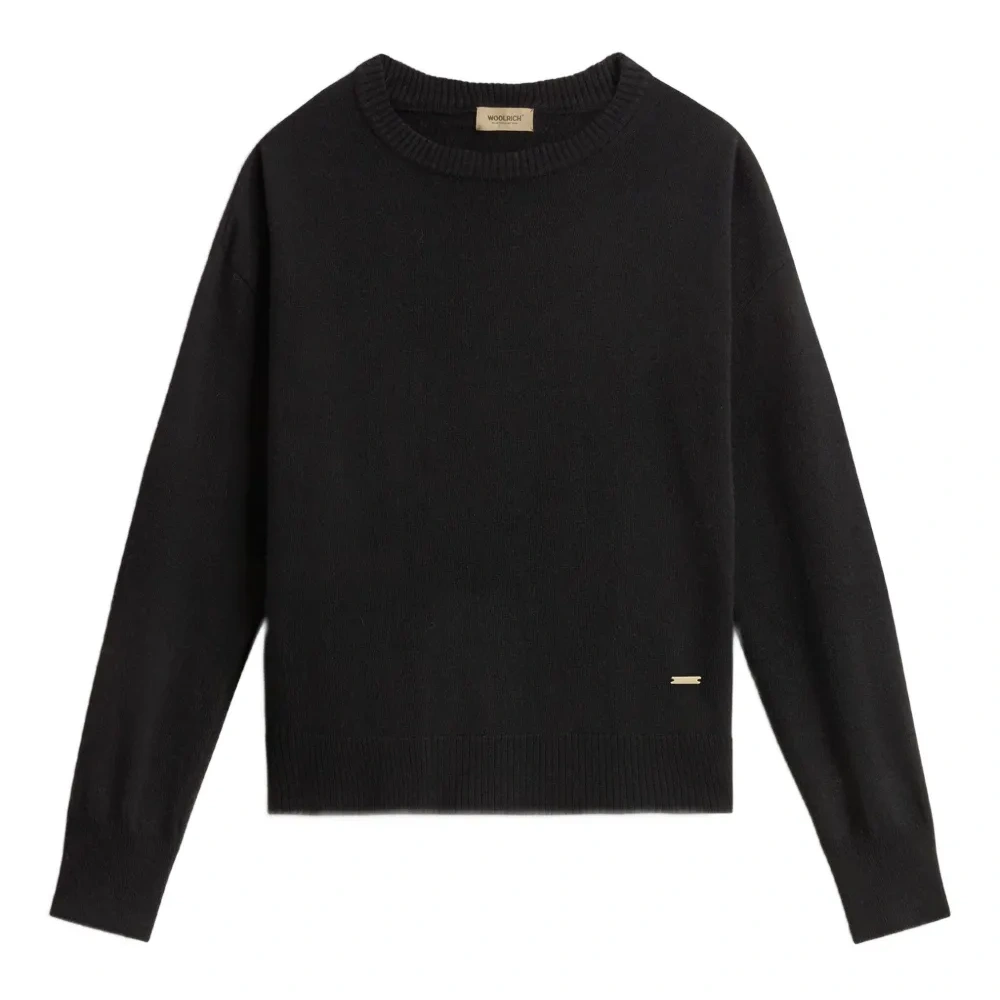 Свитер с круглым вырезом