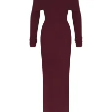 Макси-платье с открытыми плечами и длинными рукавами