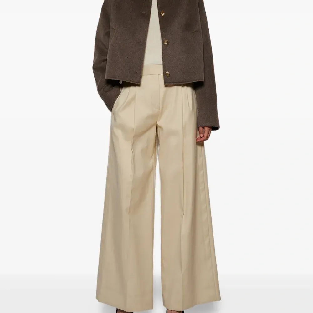 Кашемировая футболка с короткими рукавами