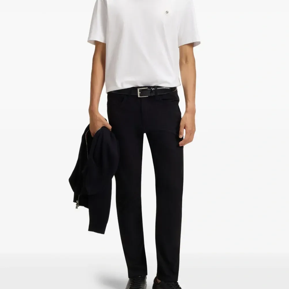 Футболка с логотипом