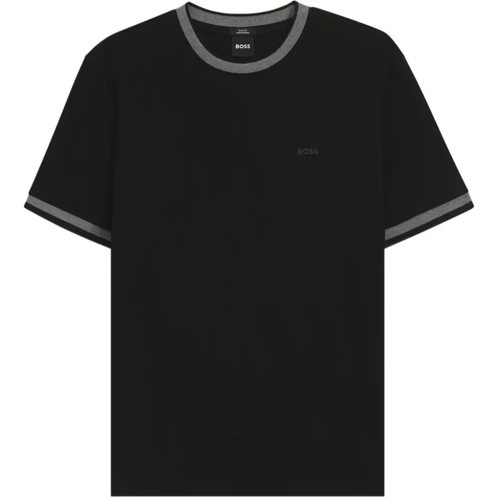 Футболка с контрастным воротником